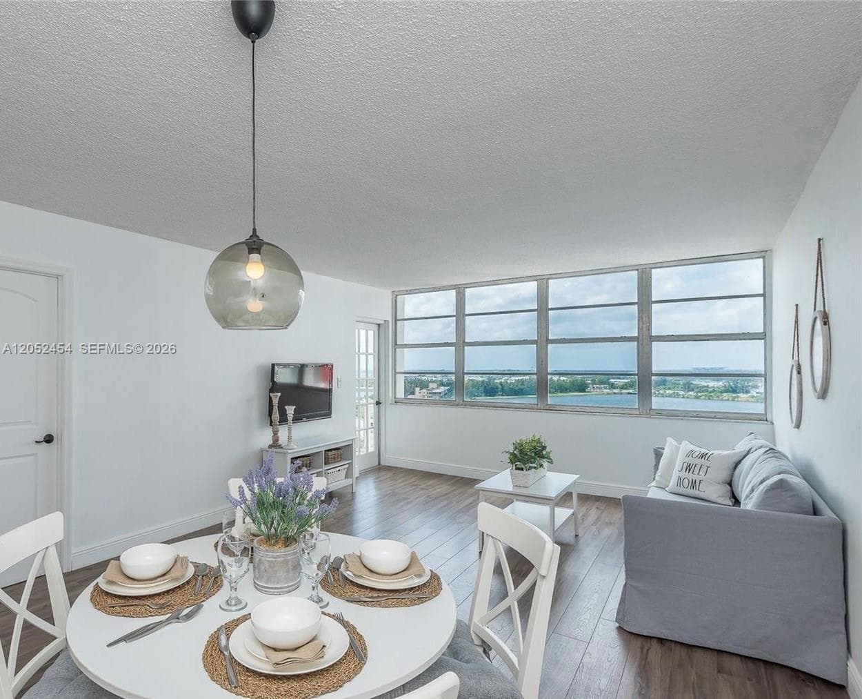 1301 NE Miami Gardens Dr # 1522W, Miami FL 33179 photo 5