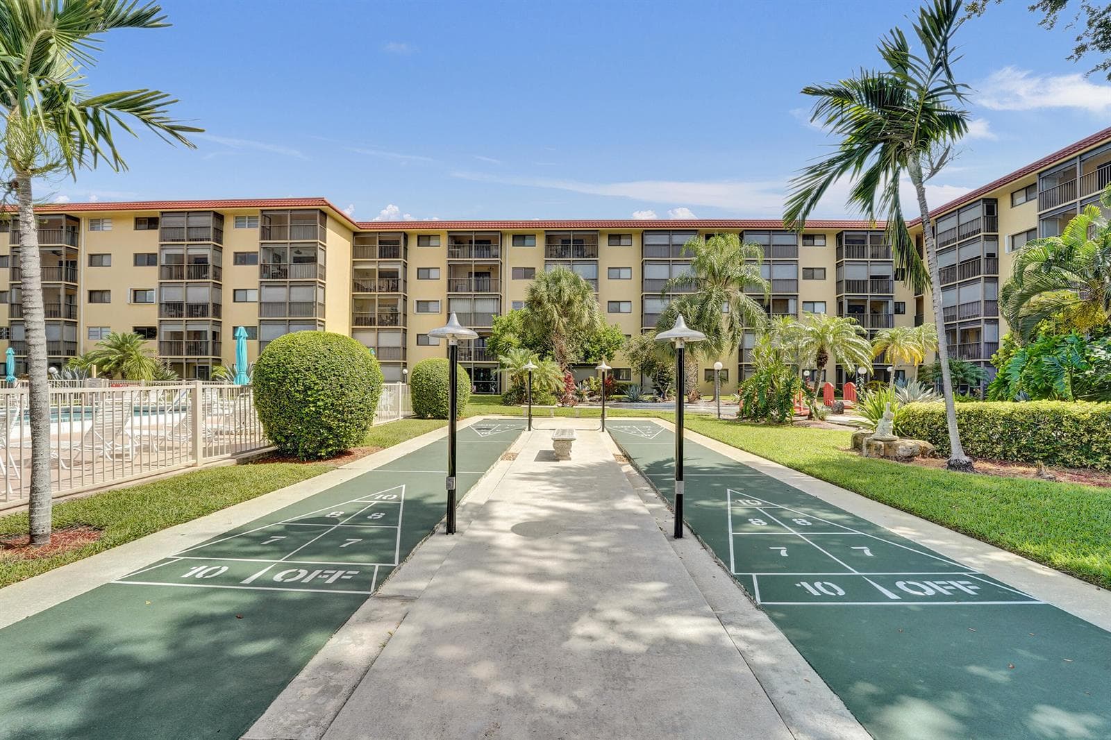 2601 NE 14th Street Causeway # 231, Pompano Beach FL 33062
