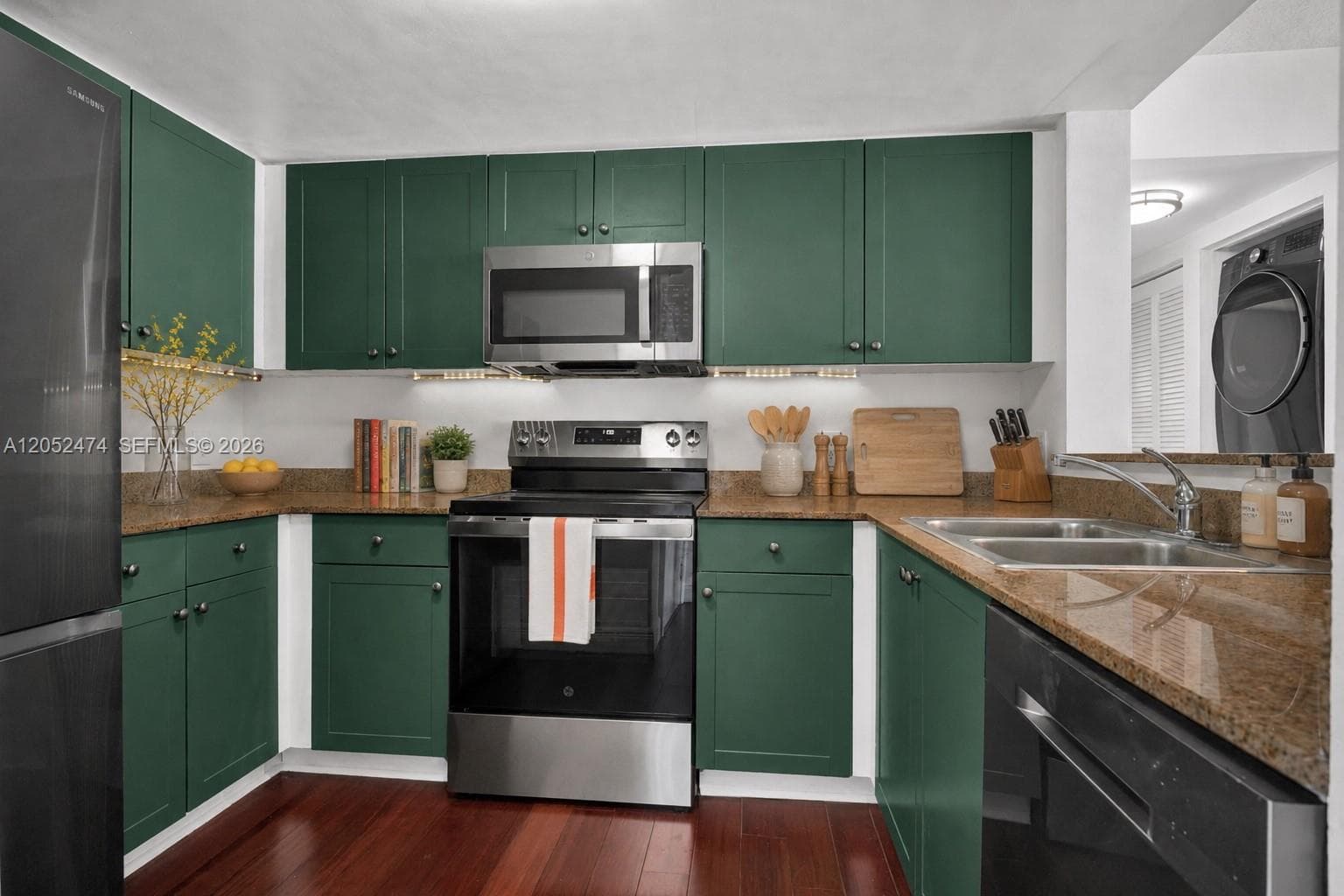 60 NW 37th Ave # 608, Miami FL 33125 photo 2