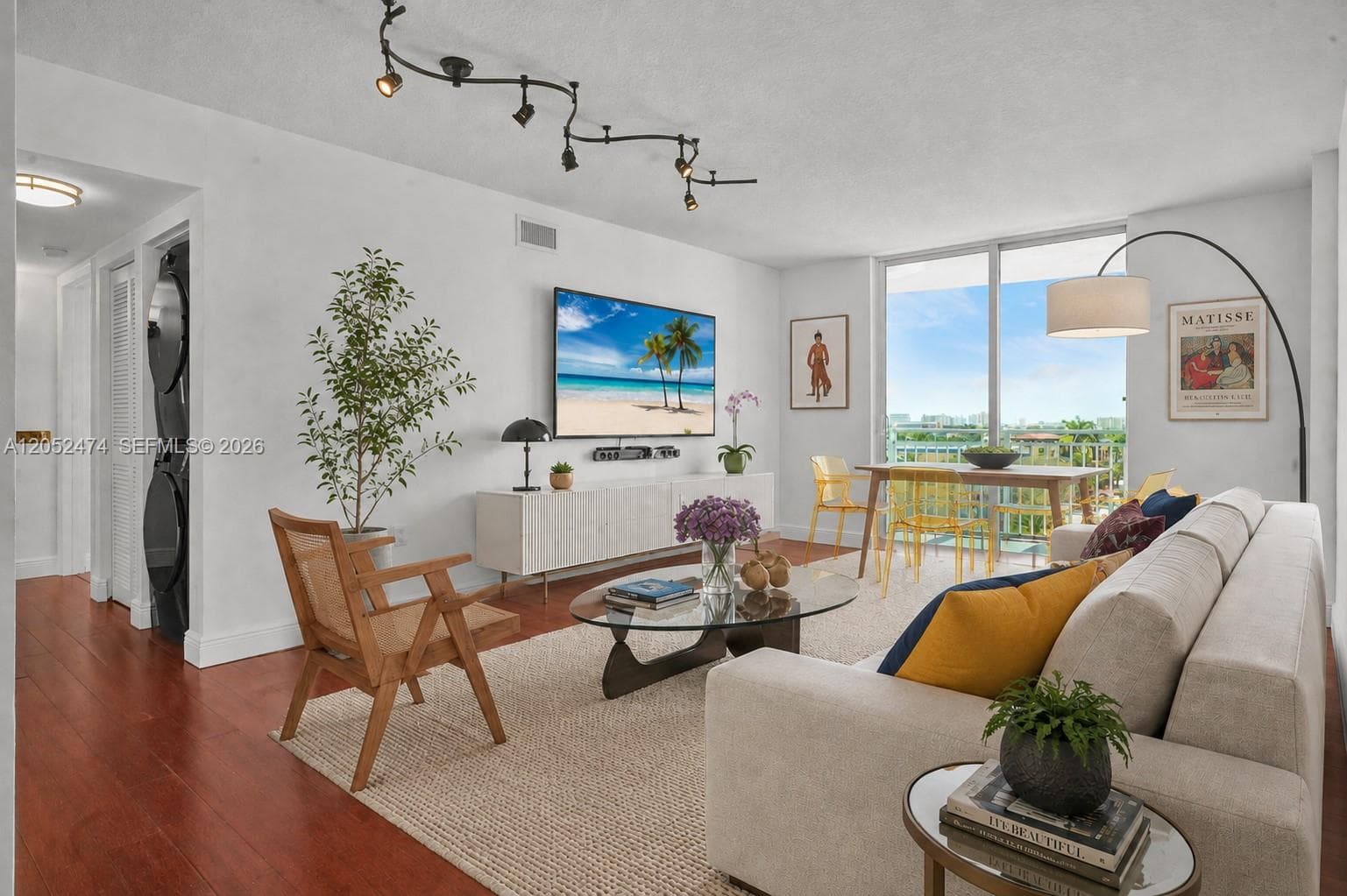 60 NW 37th Ave # 608, Miami FL 33125