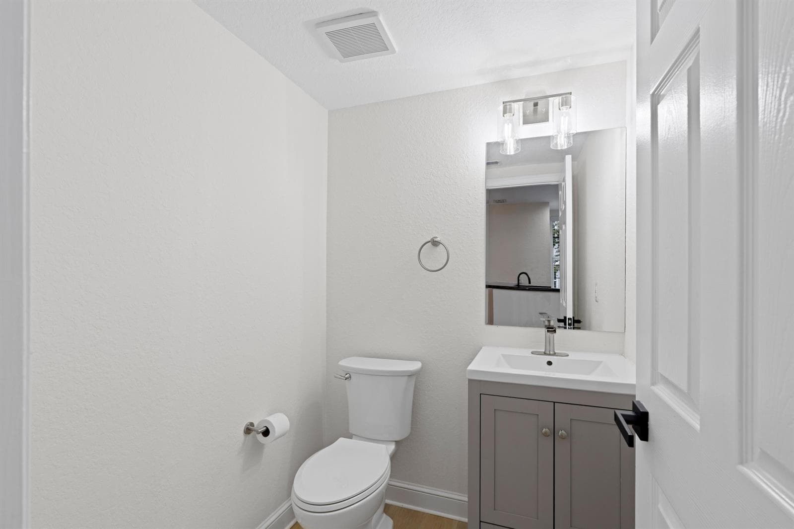 1127 Florida Avenue, West Palm Beach FL 33401 photo 4