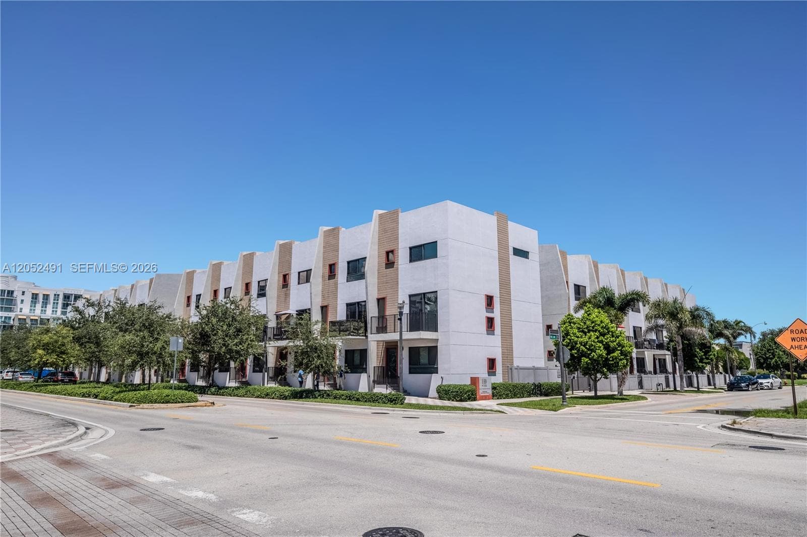 113 NE 6th St # 117, Fort Lauderdale FL 33304