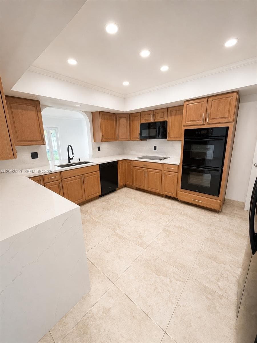 3710 N 54th Ave, Hollywood, FL 33021 photo 4