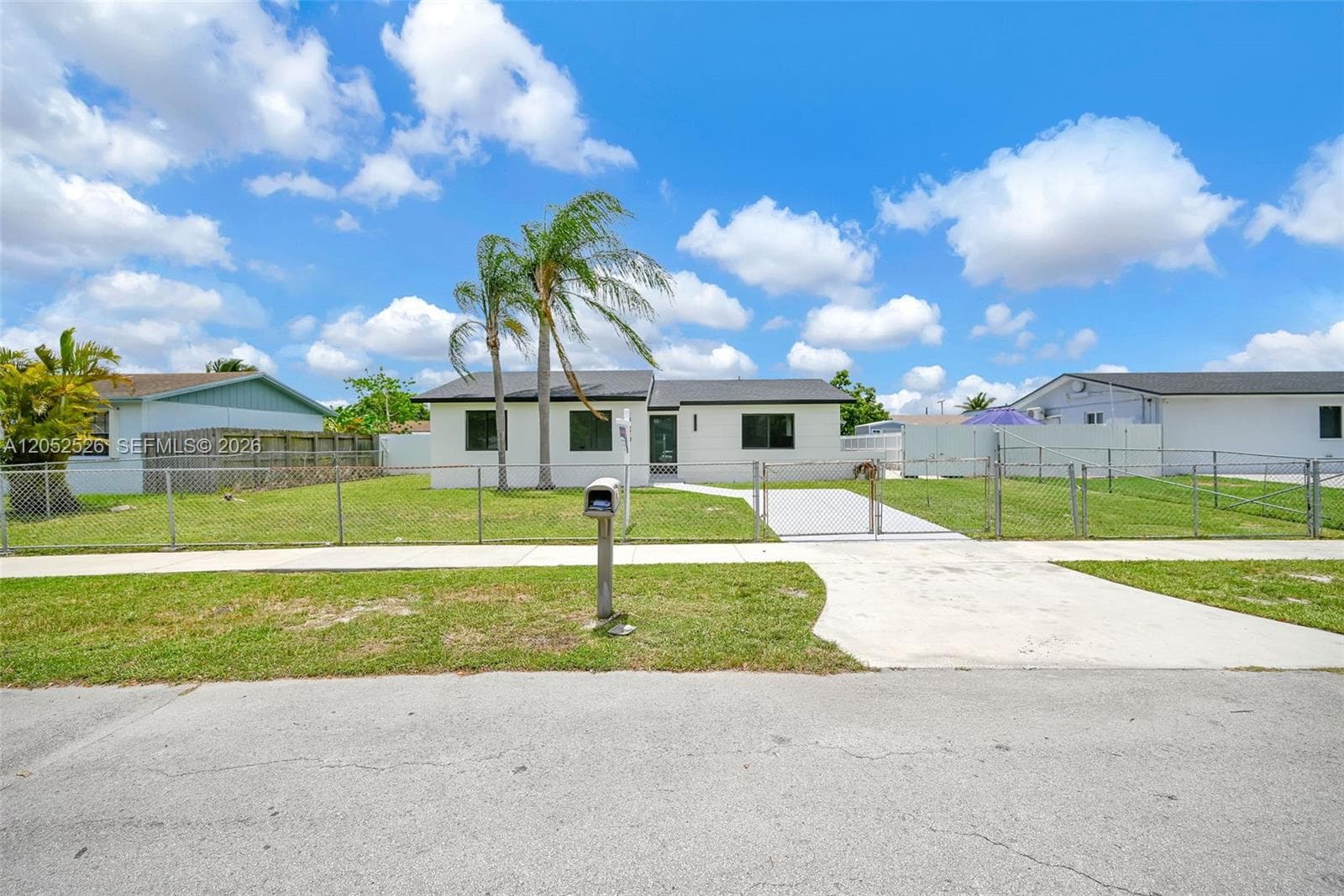 18670 SW 123rd Ct, Miami FL 33177 photo 4