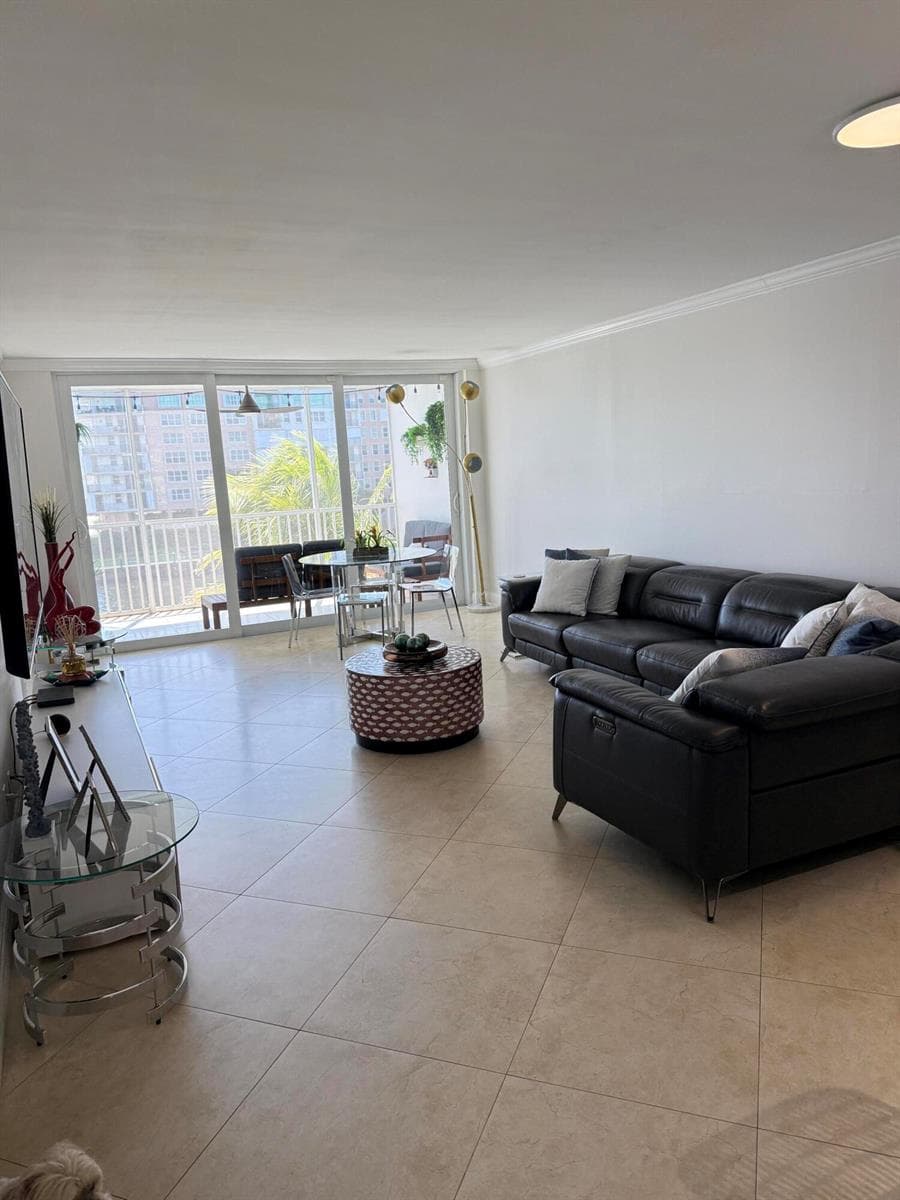3180 NE 48th Court # 406, Lighthouse Point FL 33064 photo 4