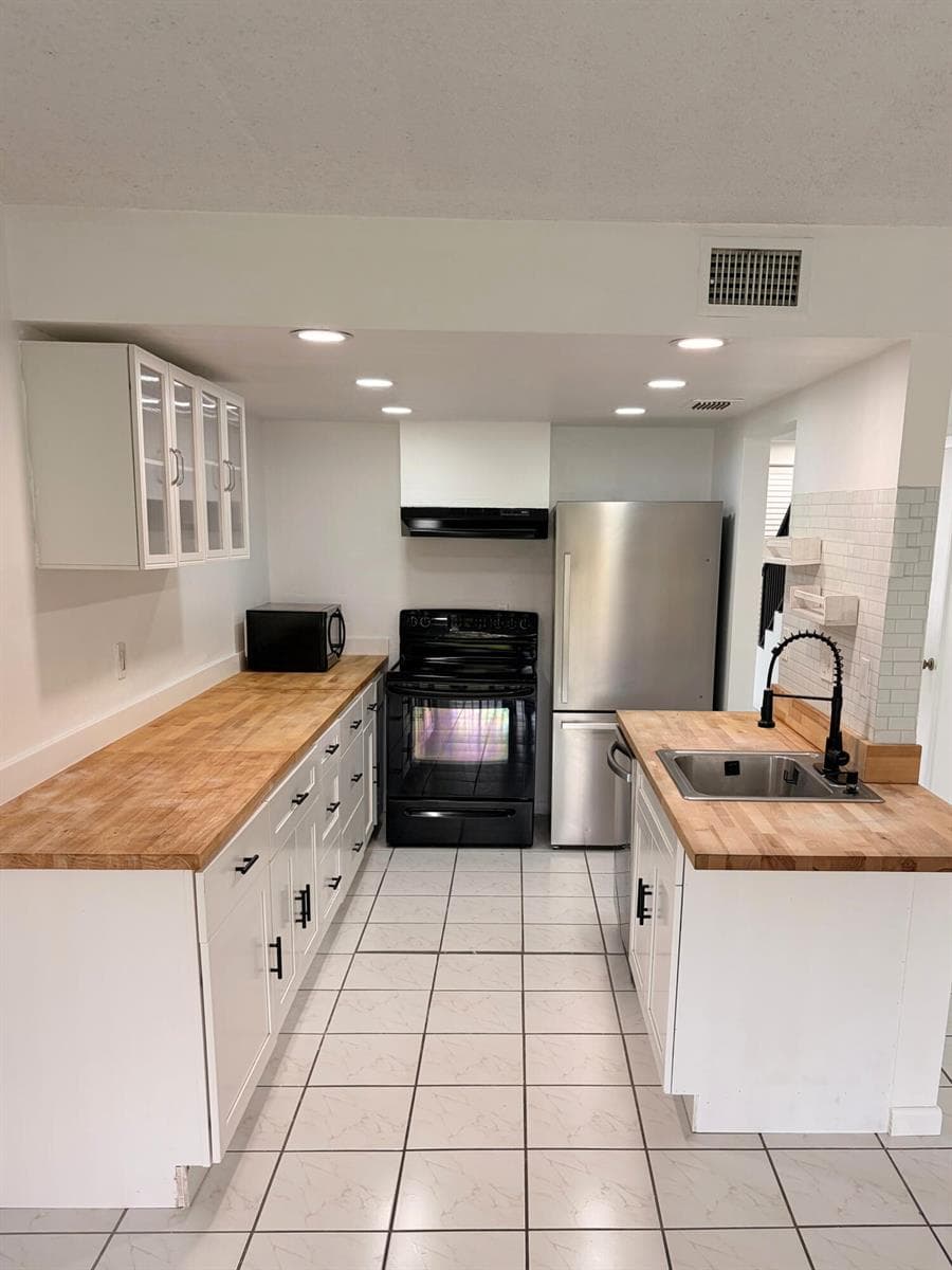 9825 NW 37th Street # 5F, Sunrise FL 33351