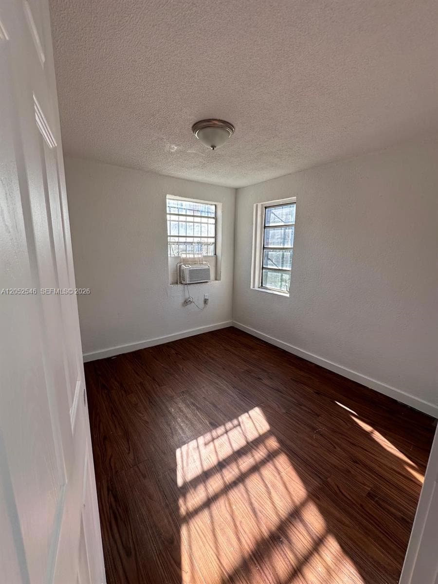 3660 NW 20th Ave # 4, Miami FL 33142 photo 5