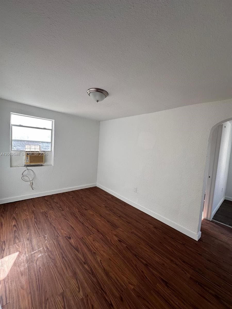 3660 NW 20th Ave # 4, Miami FL 33142 photo 4