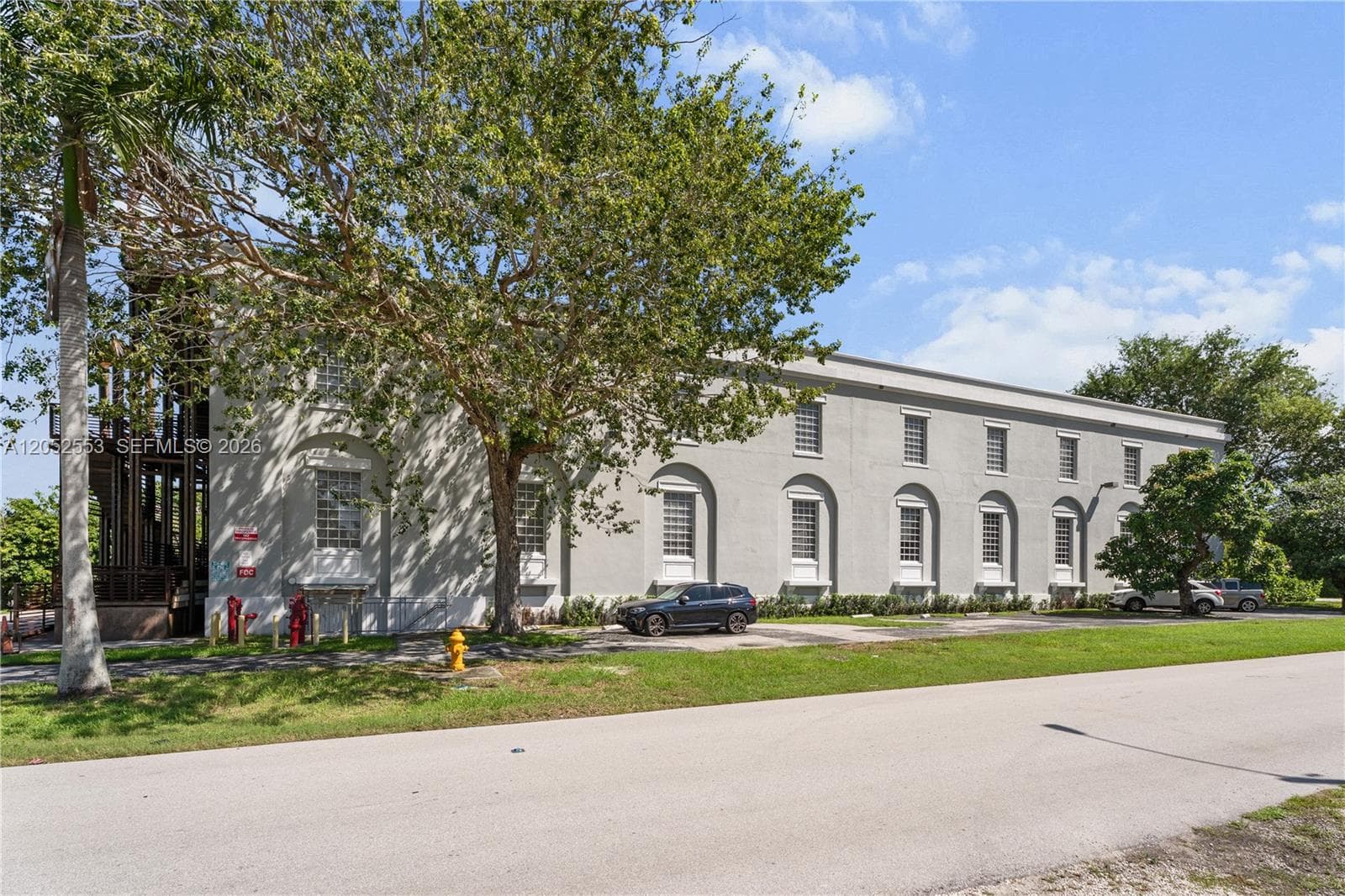 5960 SW 57th Ave, Miami FL 33143 photo 2