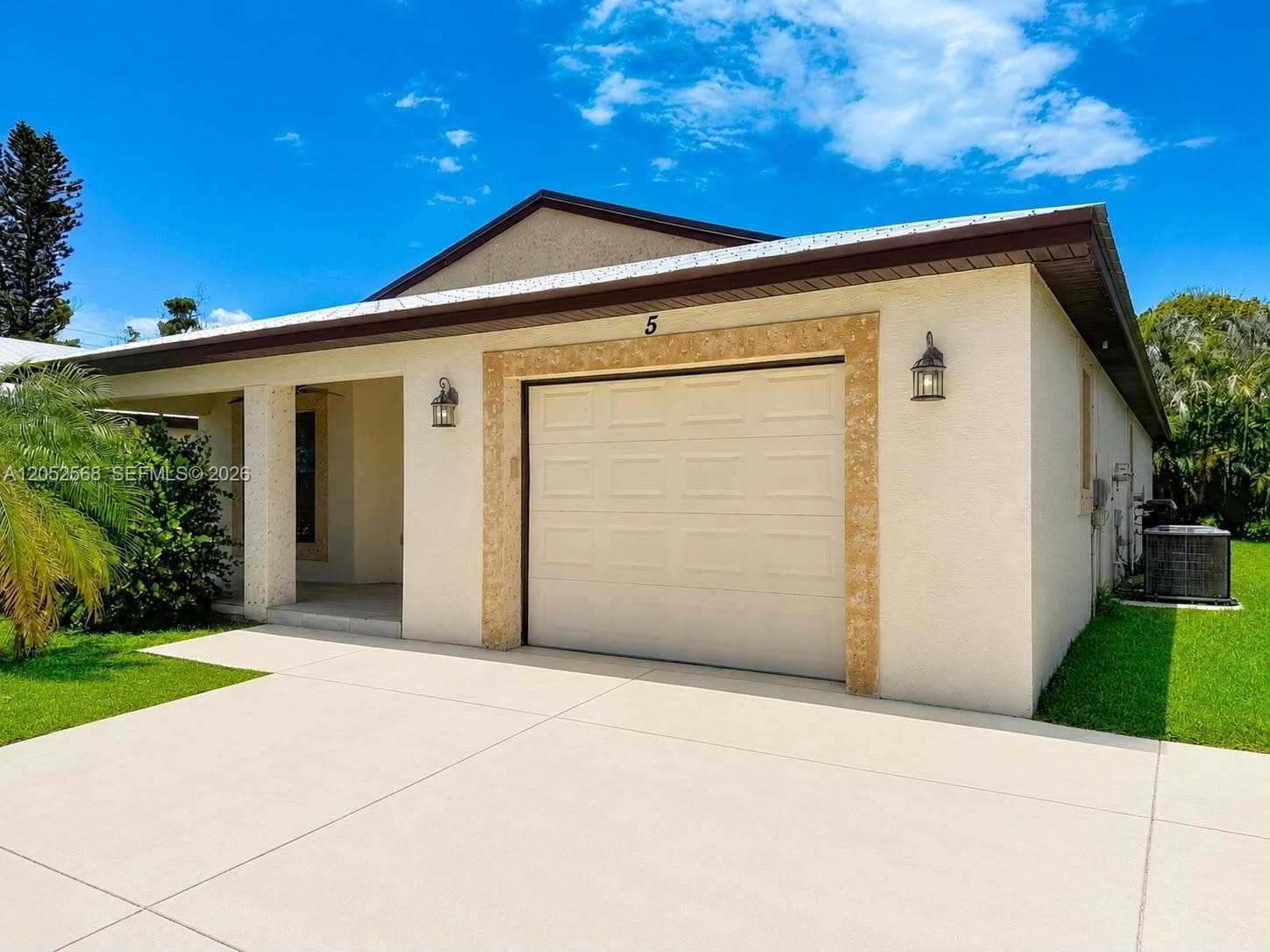 5 Flamenco Way, Port St. Lucie FL 34952 photo 2