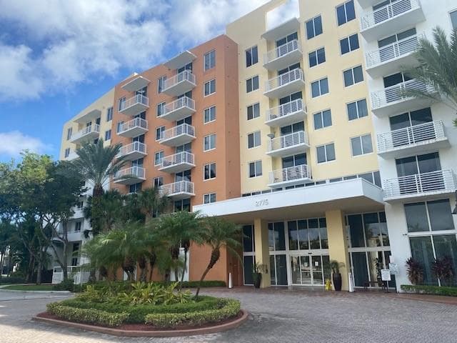 2775 NE 187TH Street # 523, Aventura FL 33180