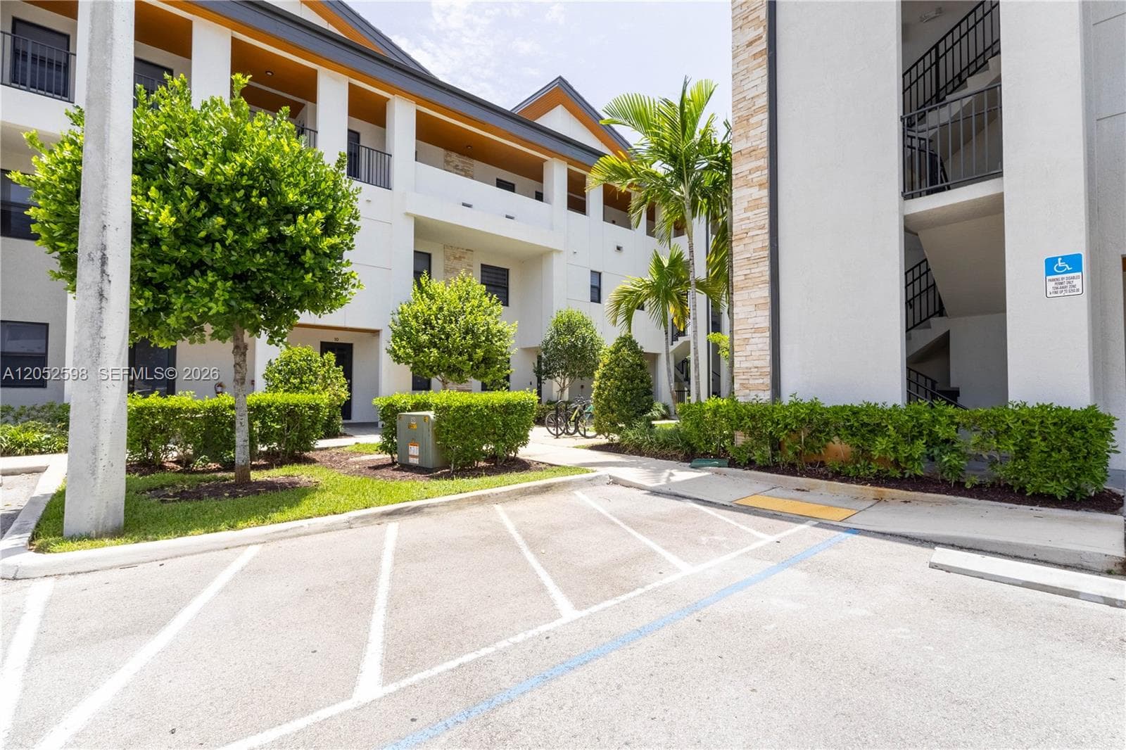 10407 NW 82nd St # 12, Doral FL 33178 photo 5