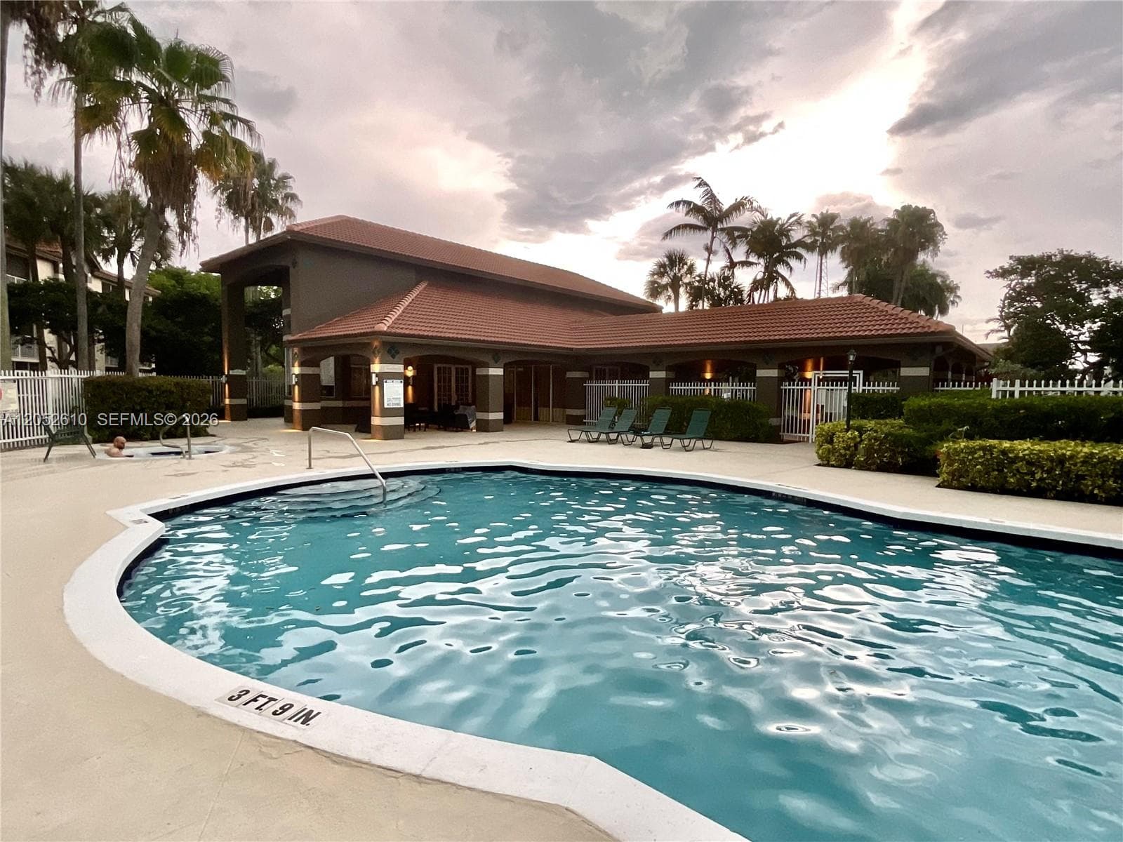 420 S Park RD # 108, Hollywood FL 33021