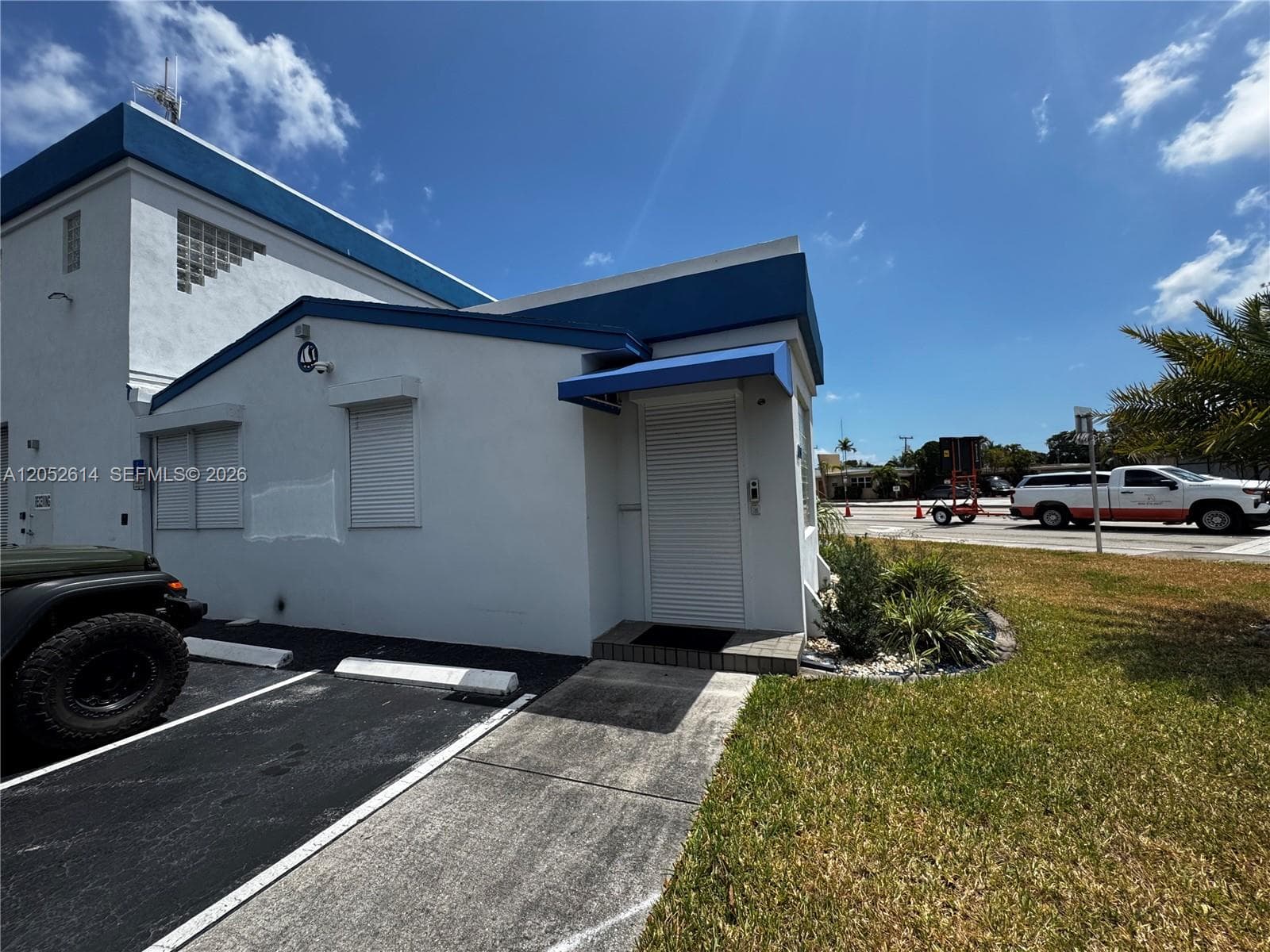 6151 Pembroke Rd, Hollywood FL 33023 photo 2