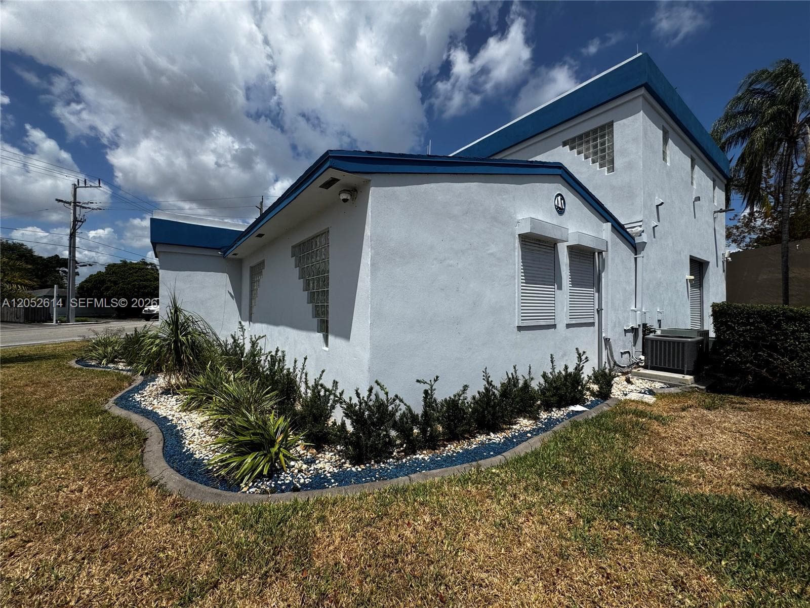 6151 Pembroke Rd, Hollywood FL 33023 photo 3