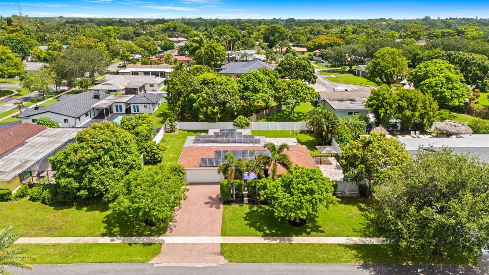 6131 SW 8th Street, Plantation FL 33317 photo 3
