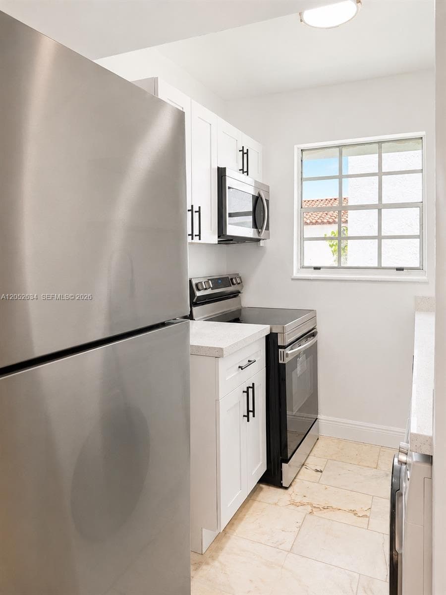 1526 Pennsylvania Ave # 18, Miami Beach FL 33139 photo 4