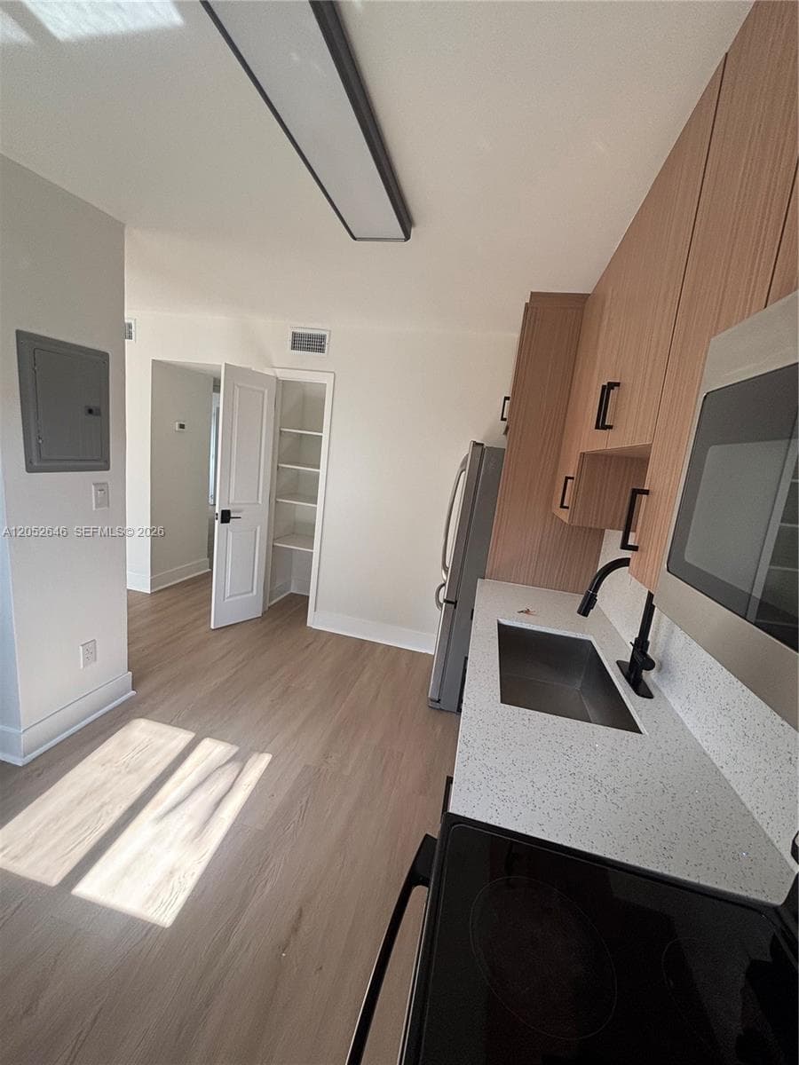 1353 NW 5th St # 1, Miami, FL 33125 photo 4