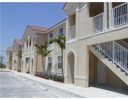 2925 SE 16th Ave # 102, Homestead FL 33035 photo 3