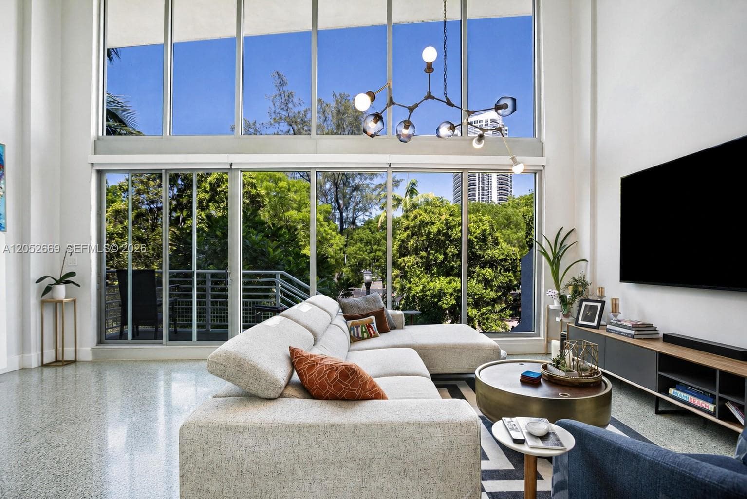 245 Michigan Ave # LG-5, Miami Beach FL 33139