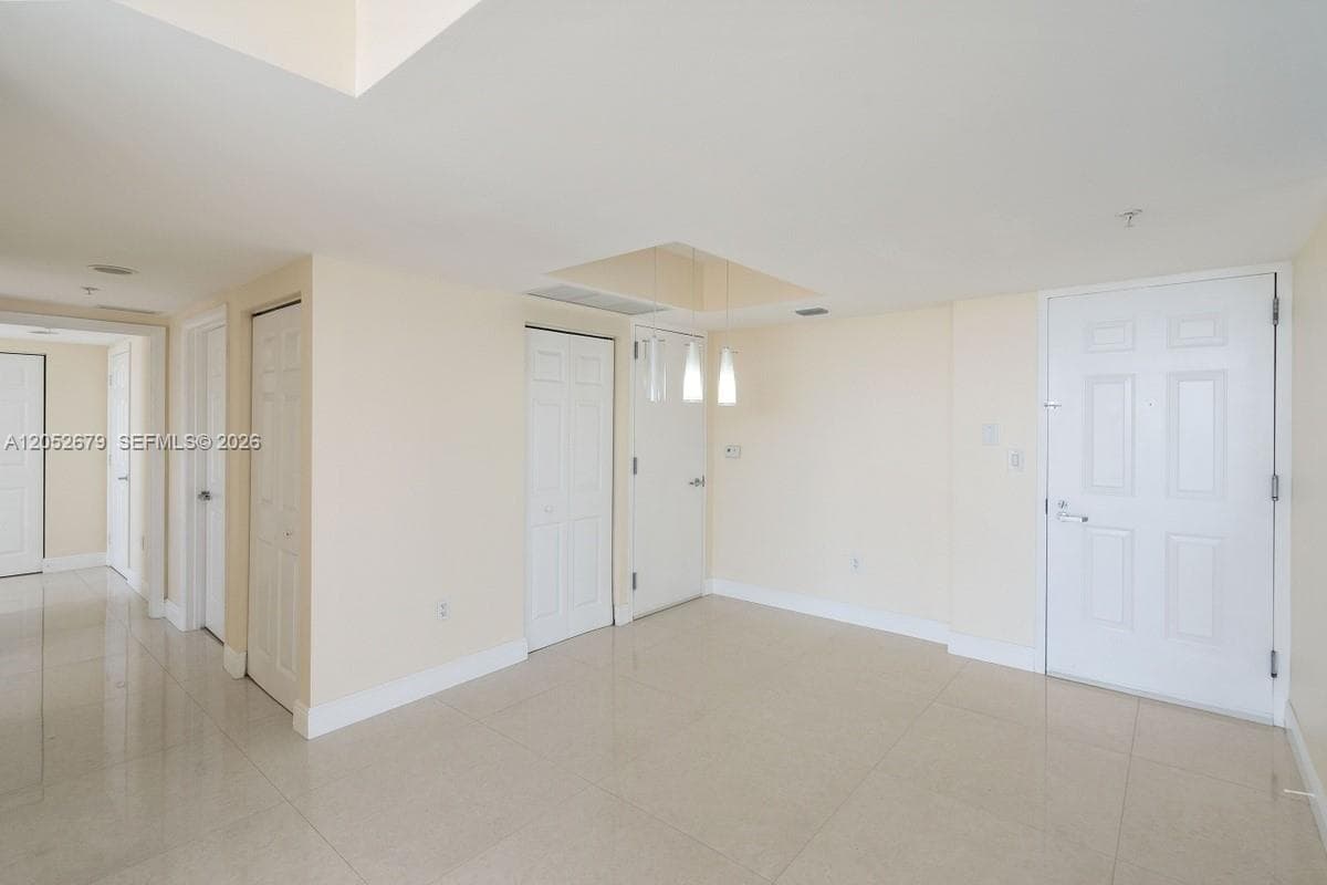 3232 SW 22nd St # 1701, Miami, FL 33145 photo 4