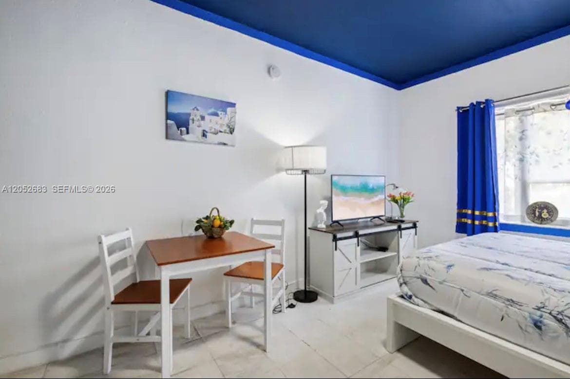 255 W 24th St # 302, Miami Beach FL 33140 photo 4