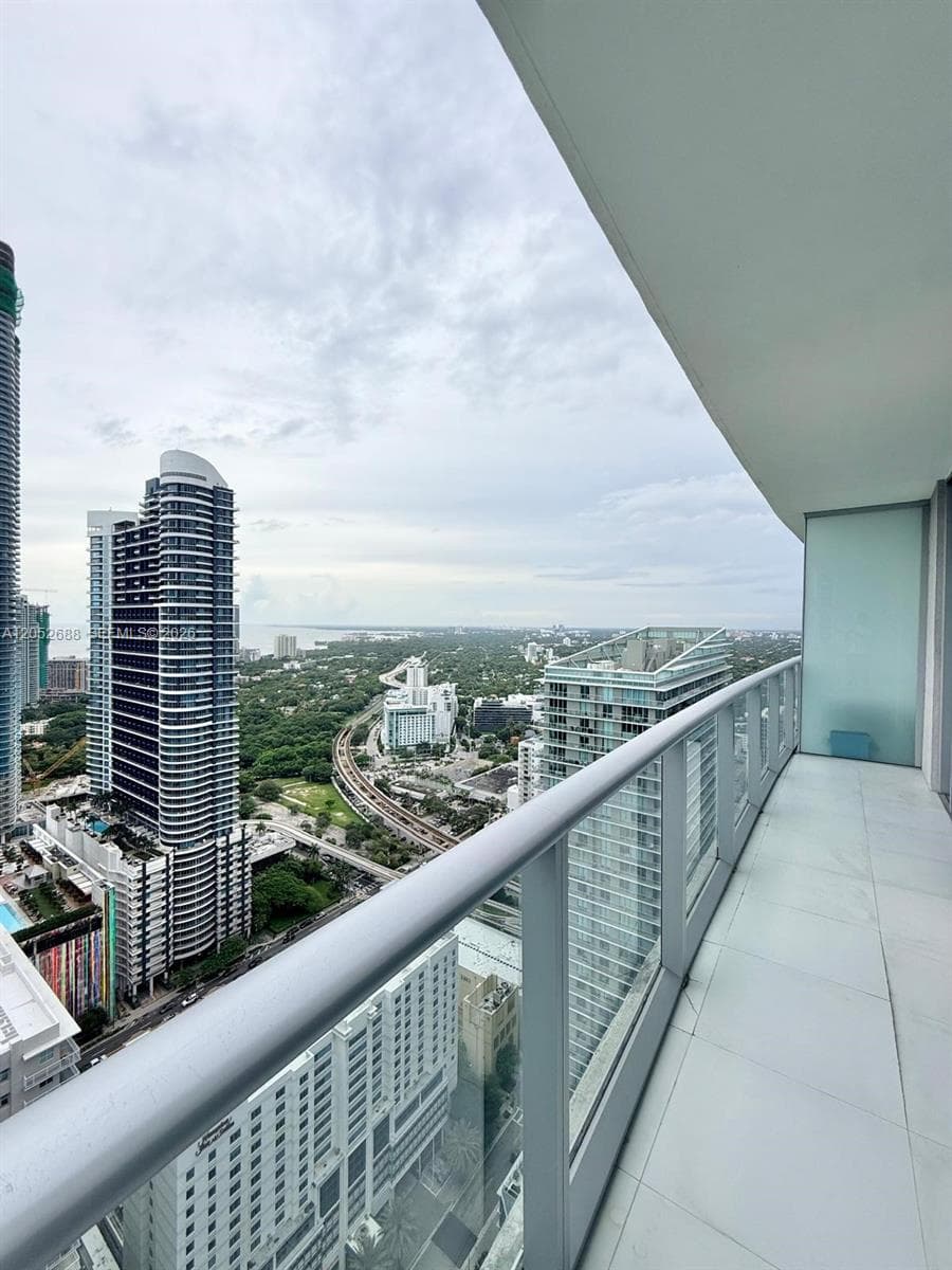 1100 S MIAMI AV # 4103, Miami FL 33130 photo 3