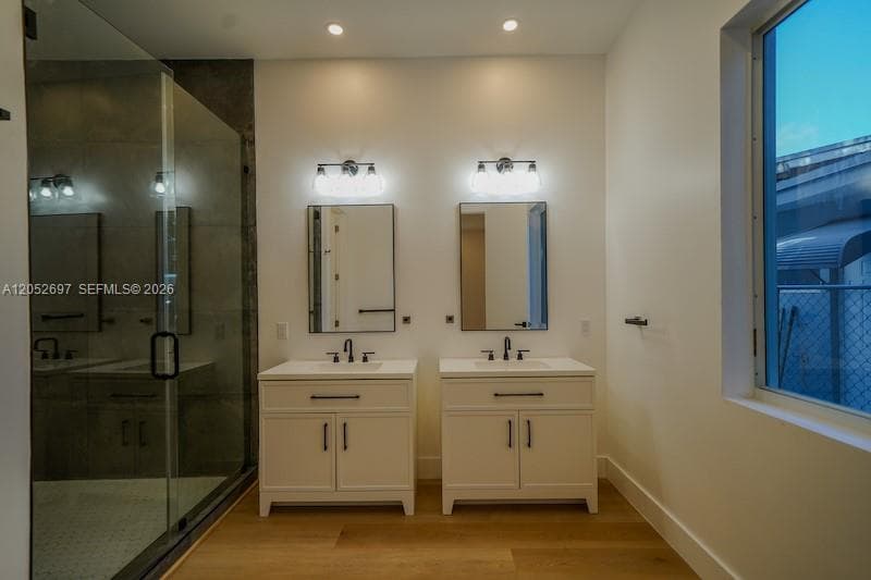 112 NW 24th Ct, Miami FL 33125 photo 4
