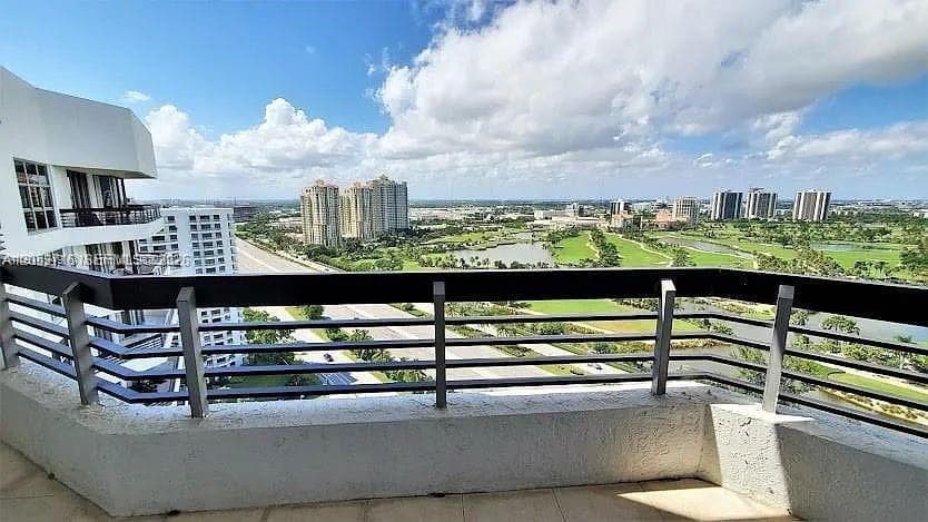 3400 NE 192nd St # PH7, Aventura FL 33180
