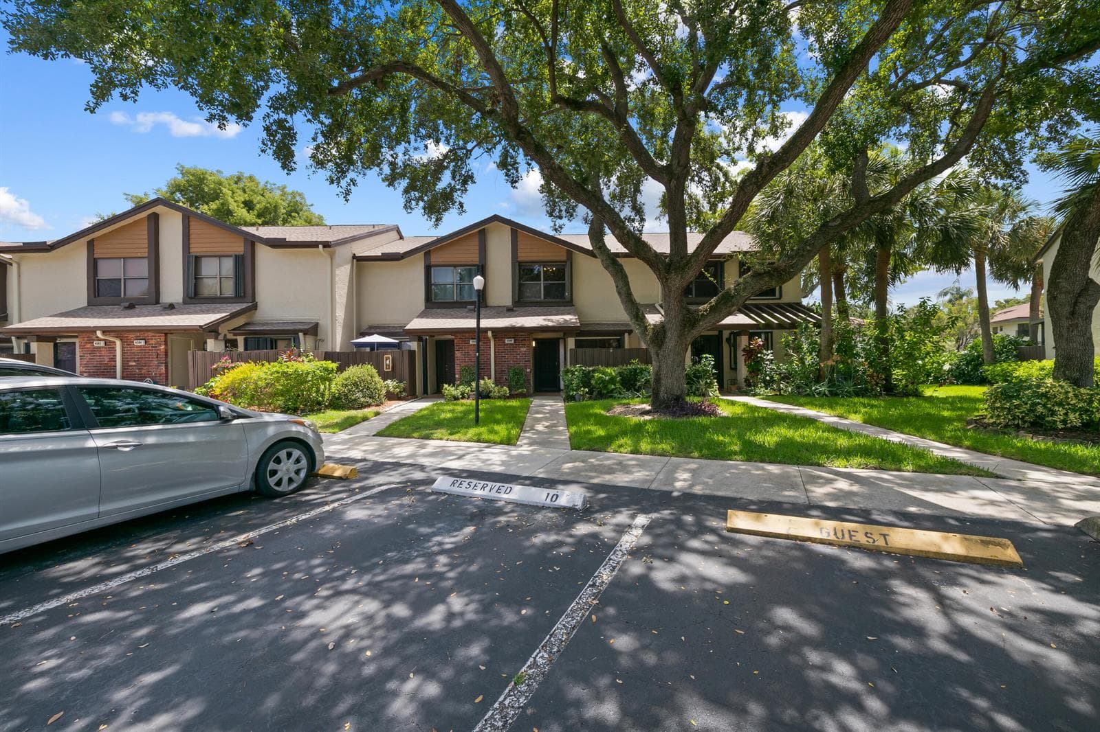 4586 Carambola Circle S # 27217, Coconut Creek FL 33066