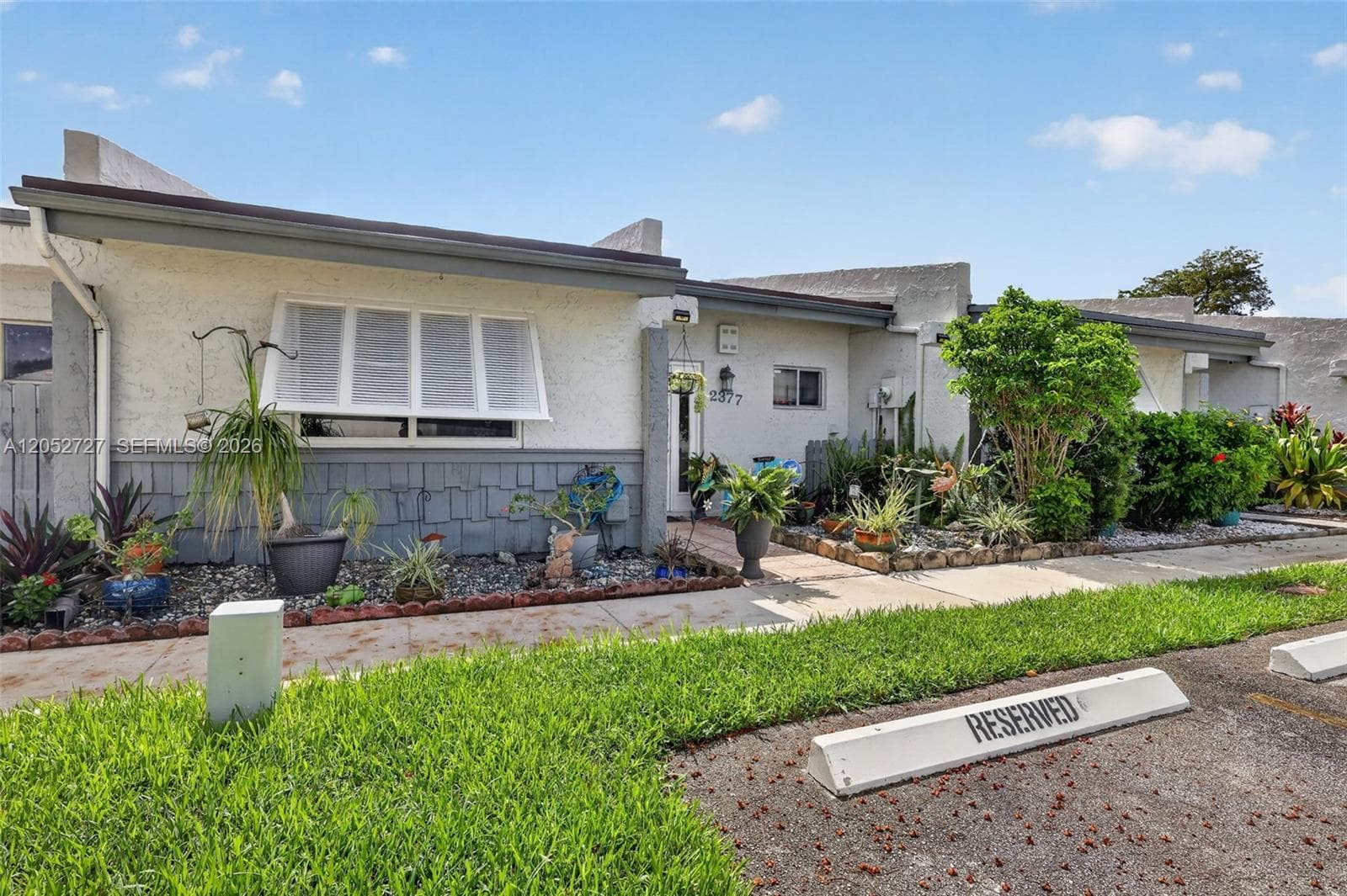 2377 N 37th Ave, Hollywood FL 33021 photo 3