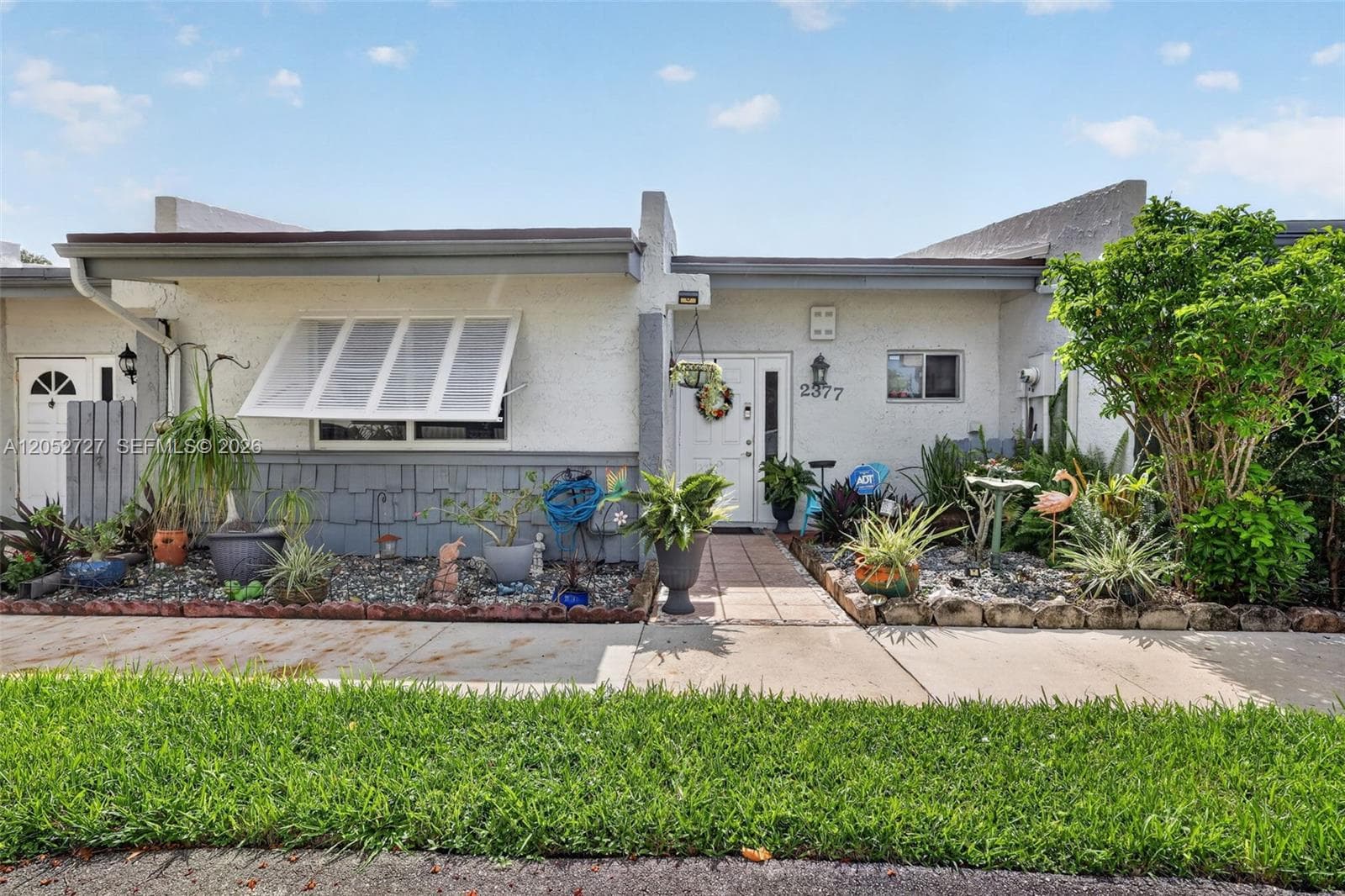 2377 N 37th Ave, Hollywood FL 33021