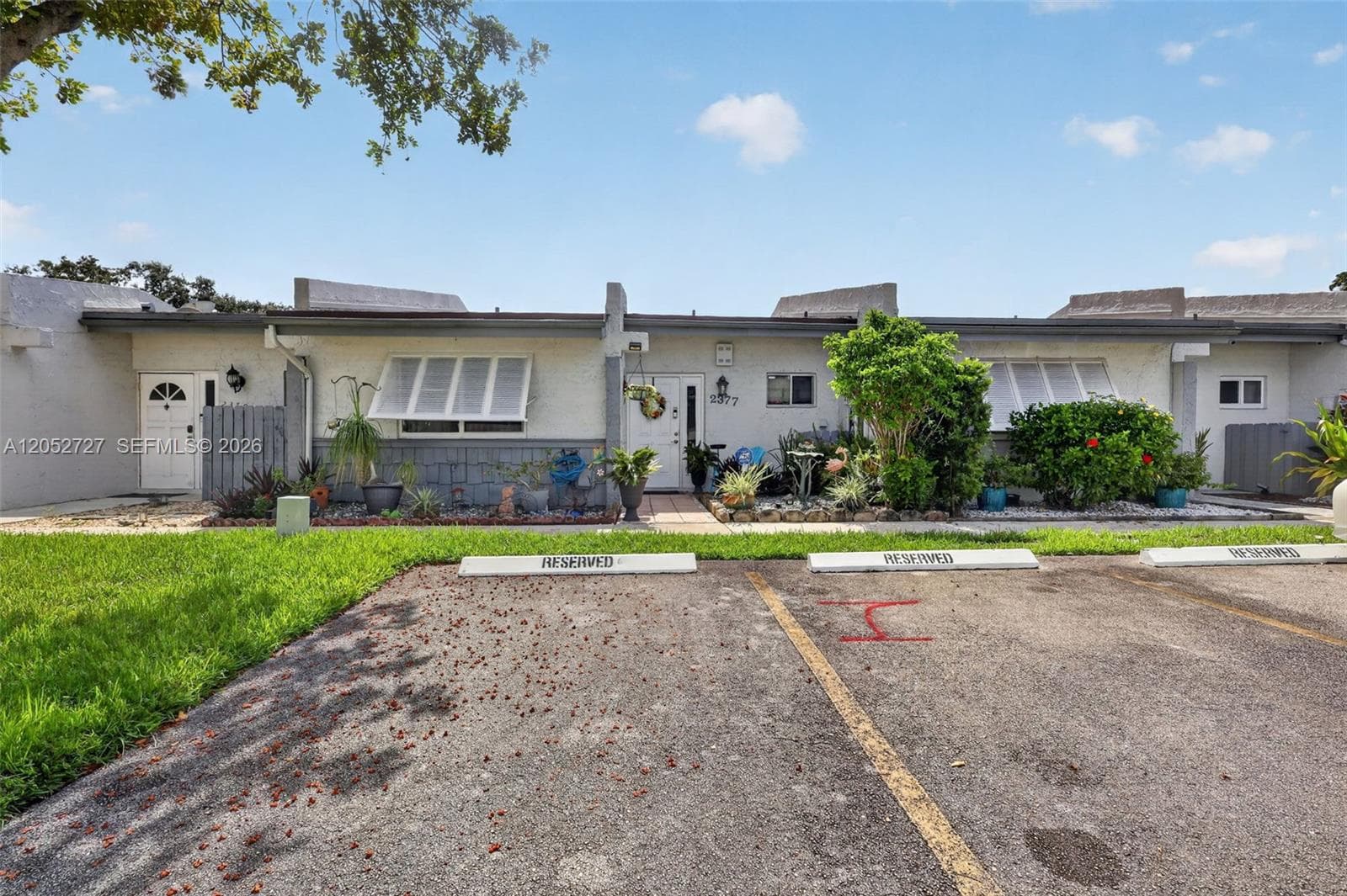 2377 N 37th Ave, Hollywood FL 33021 photo 4
