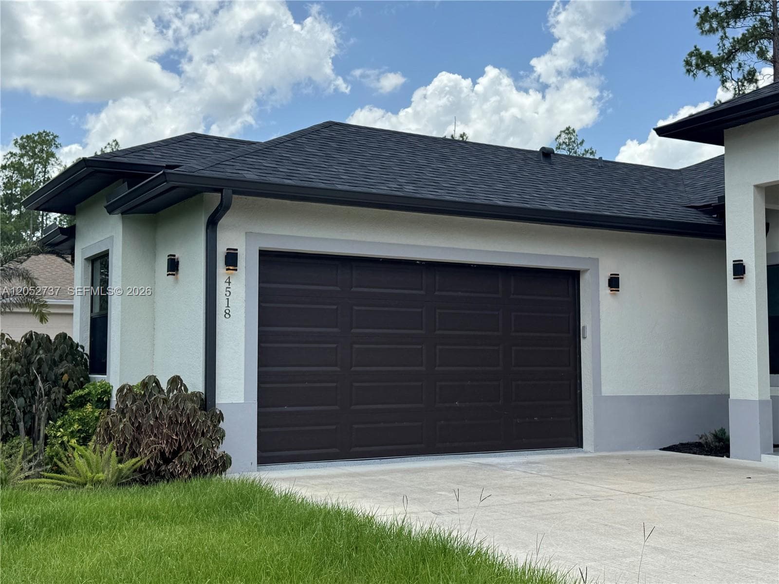 4518 6th ave se, Naples FL 34117 photo 2