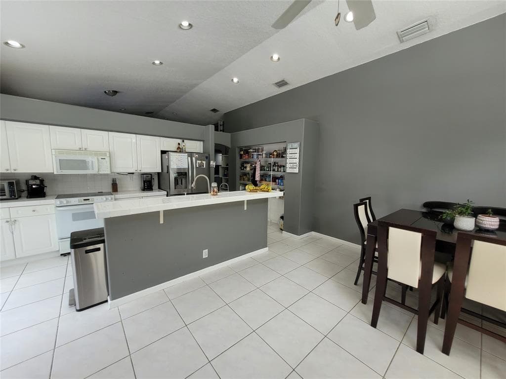 6416 BARTON CREEK Circle, Lake Worth FL 33463 photo 4
