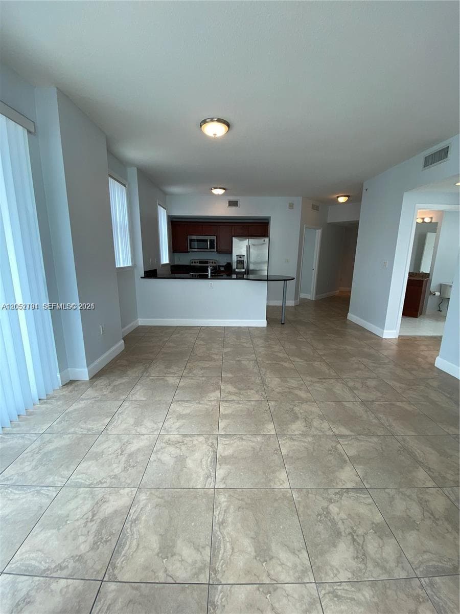 7280 SW 90th St # 501, Miami FL 33156 photo 3