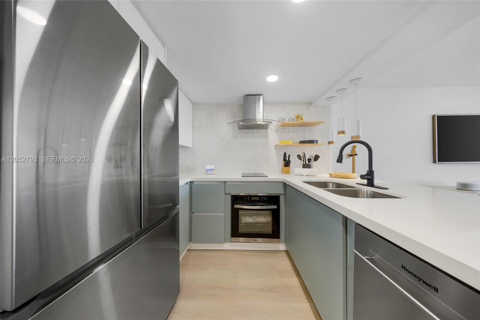 540 Brickell Key Dr # 809, Miami, FL 33131 photo 5