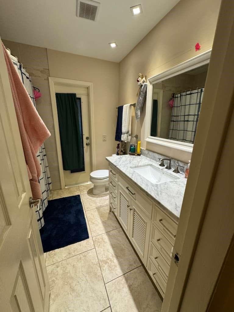 1726 NW 82ND Avenue, Coral Springs FL 33071 photo 2