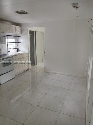 13621 NE 25th Ave, North Miami FL 33181