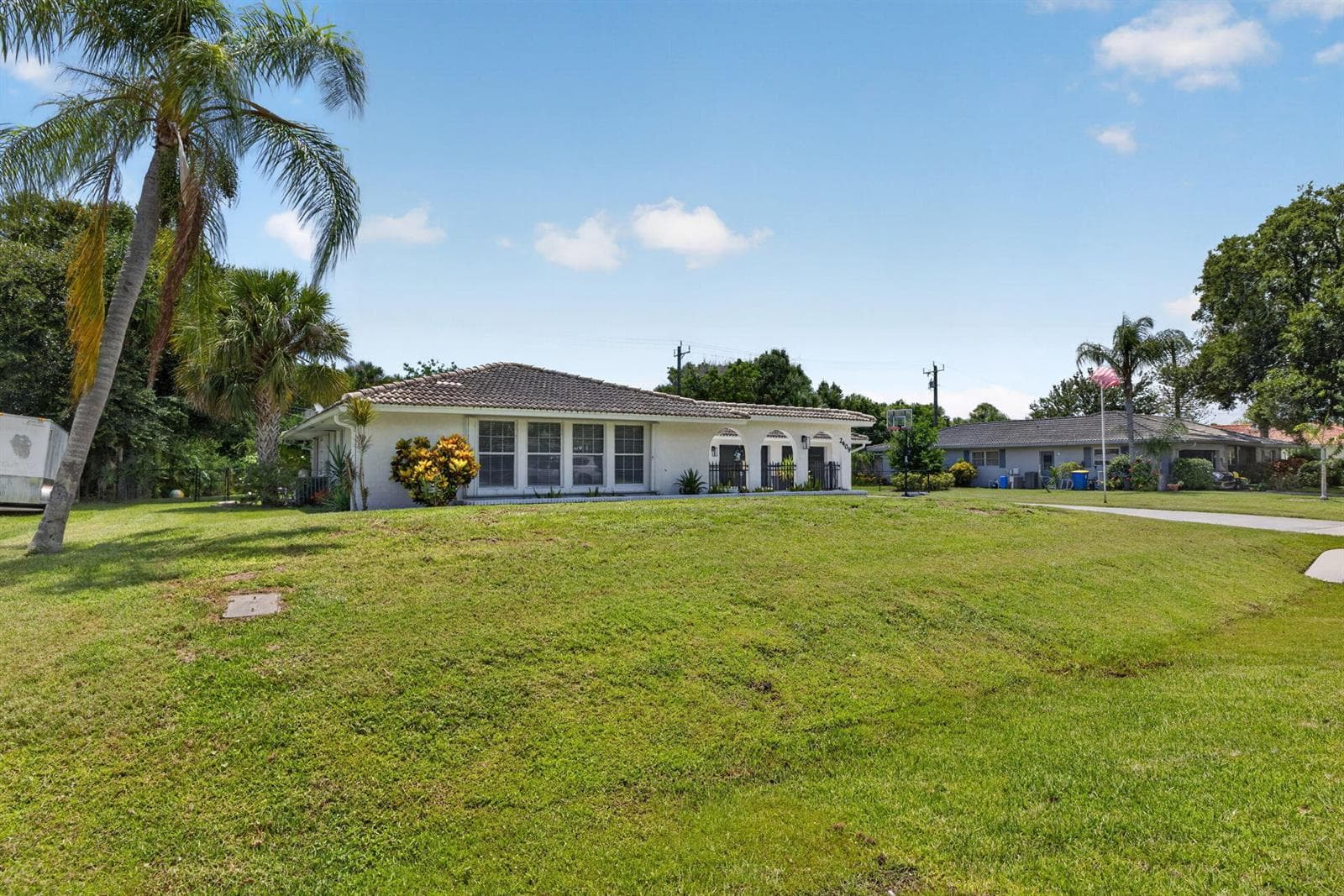 2409 NW Everglades Boulevard, Stuart FL 34994 photo 3
