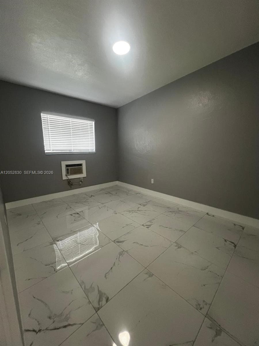 2080 NW 31st St # 1, Miami FL 33142 photo 3