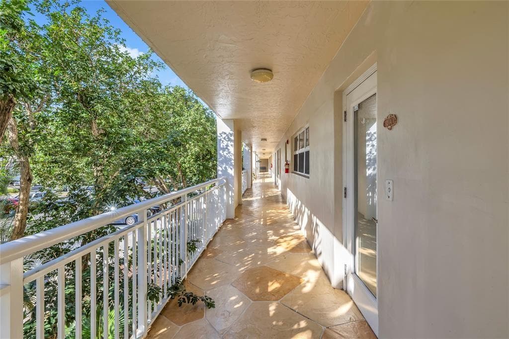 3150 NE 48th Court # 204, Lighthouse Point FL 33064 photo 3
