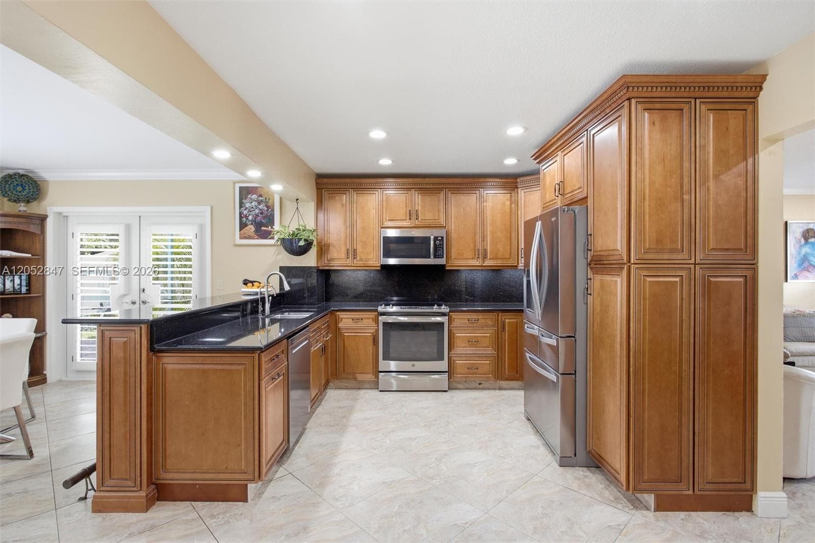 3650 NW 17th Ter, Oakland Park FL 33309 photo 5