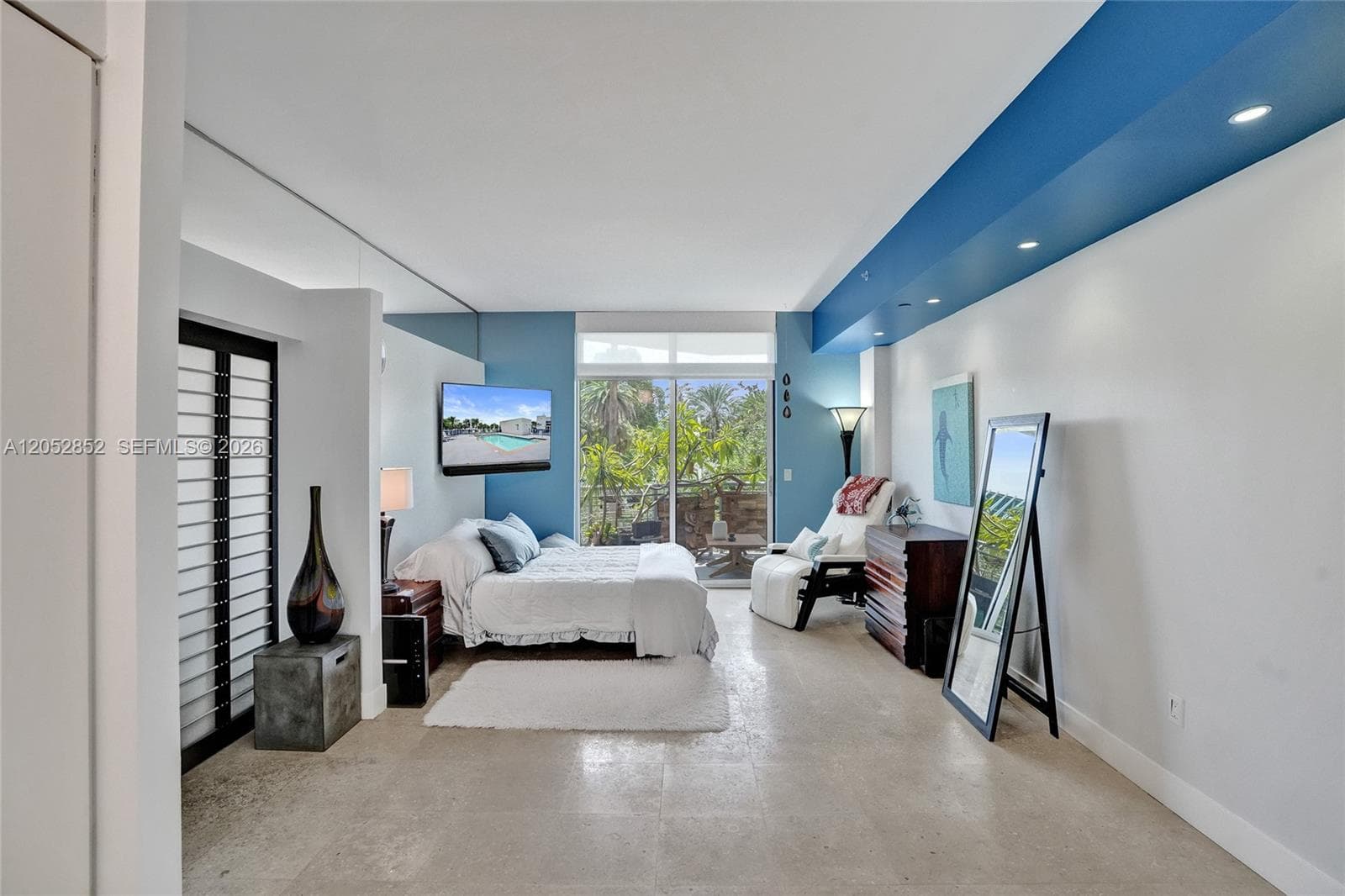 2001 Meridian Ave # 308, Miami Beach FL 33139 photo 3