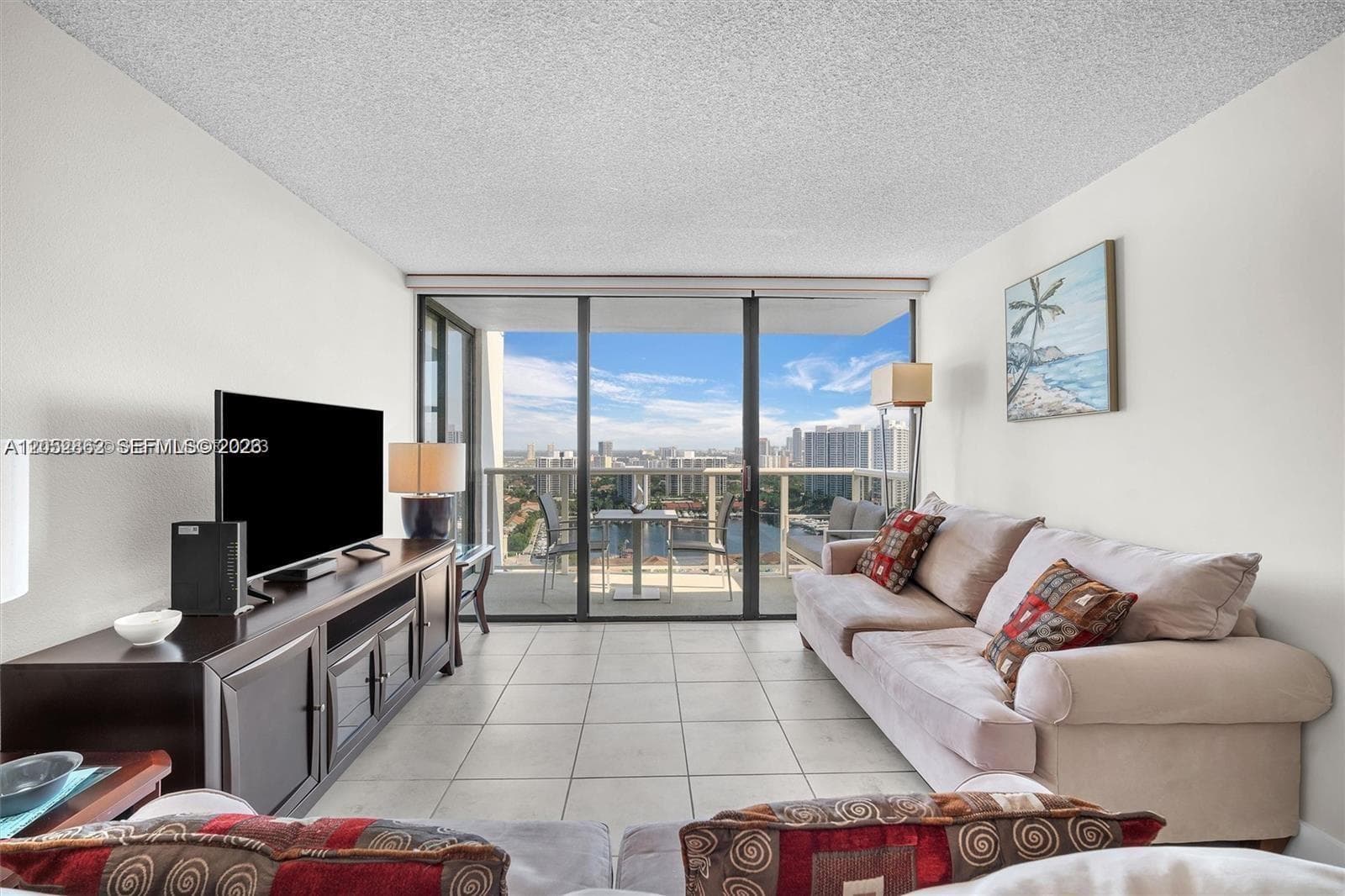 3625 N Country Club Dr # PH2, Aventura FL 33180 photo 2