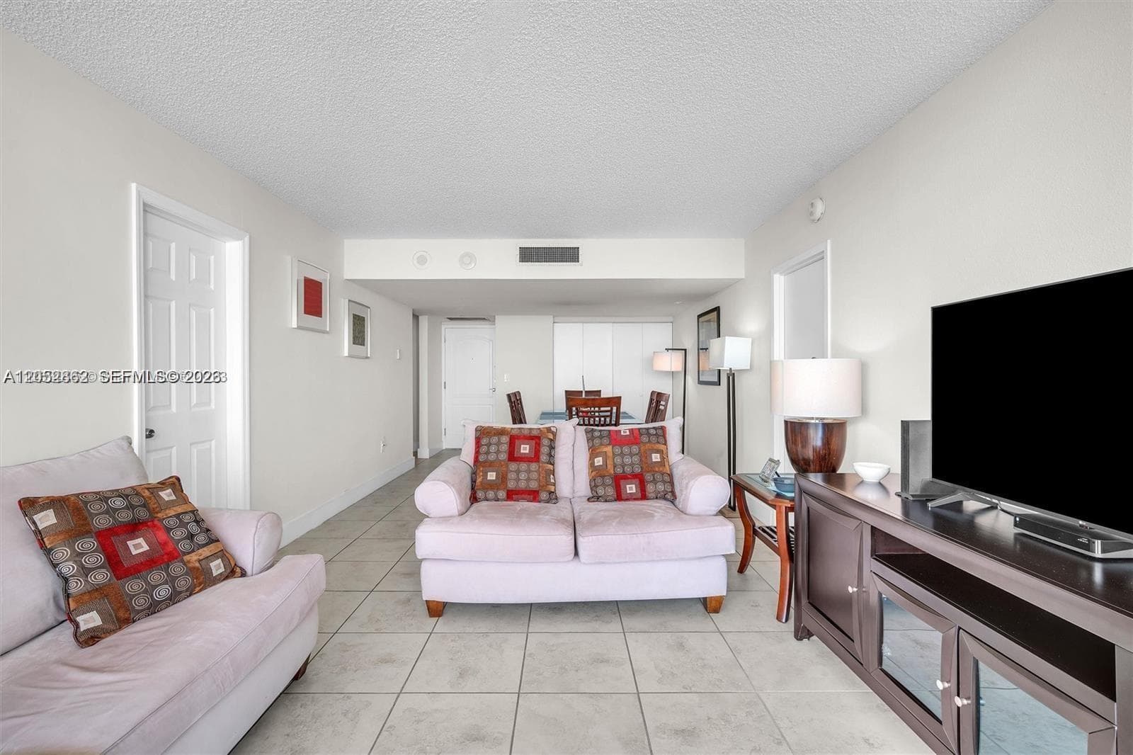 3625 N Country Club Dr # PH2, Aventura FL 33180 photo 4