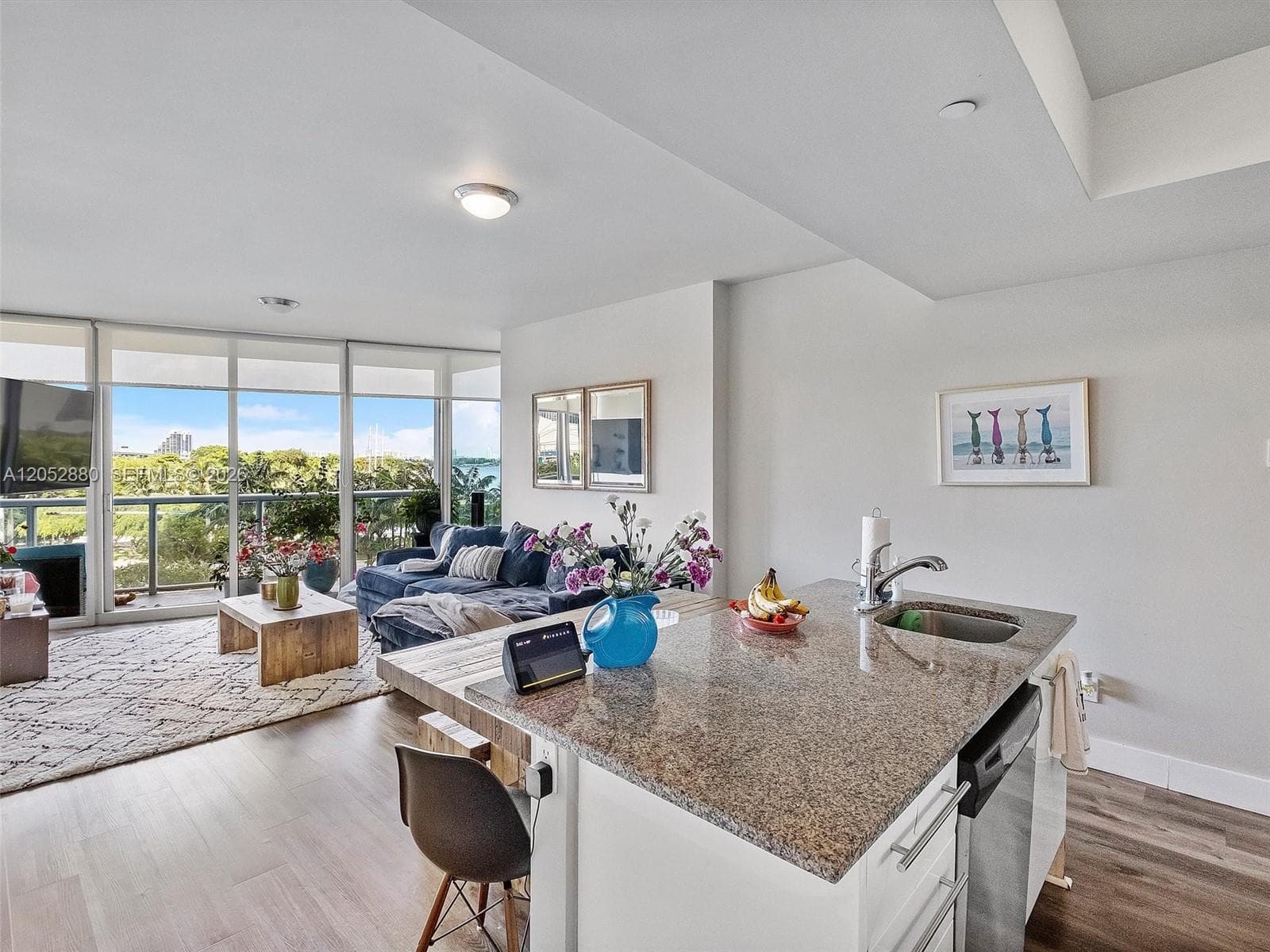 888 Biscayne Blvd # 309, Miami FL 33132 photo 2