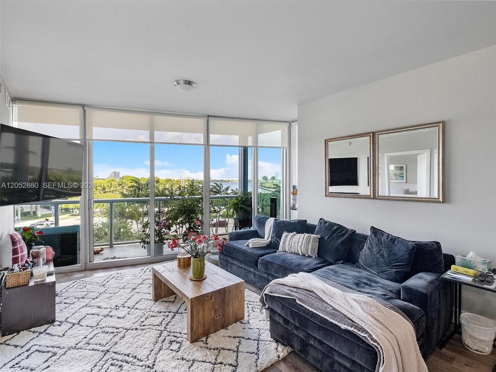 888 Biscayne Blvd # 309, Miami FL 33132 photo 3