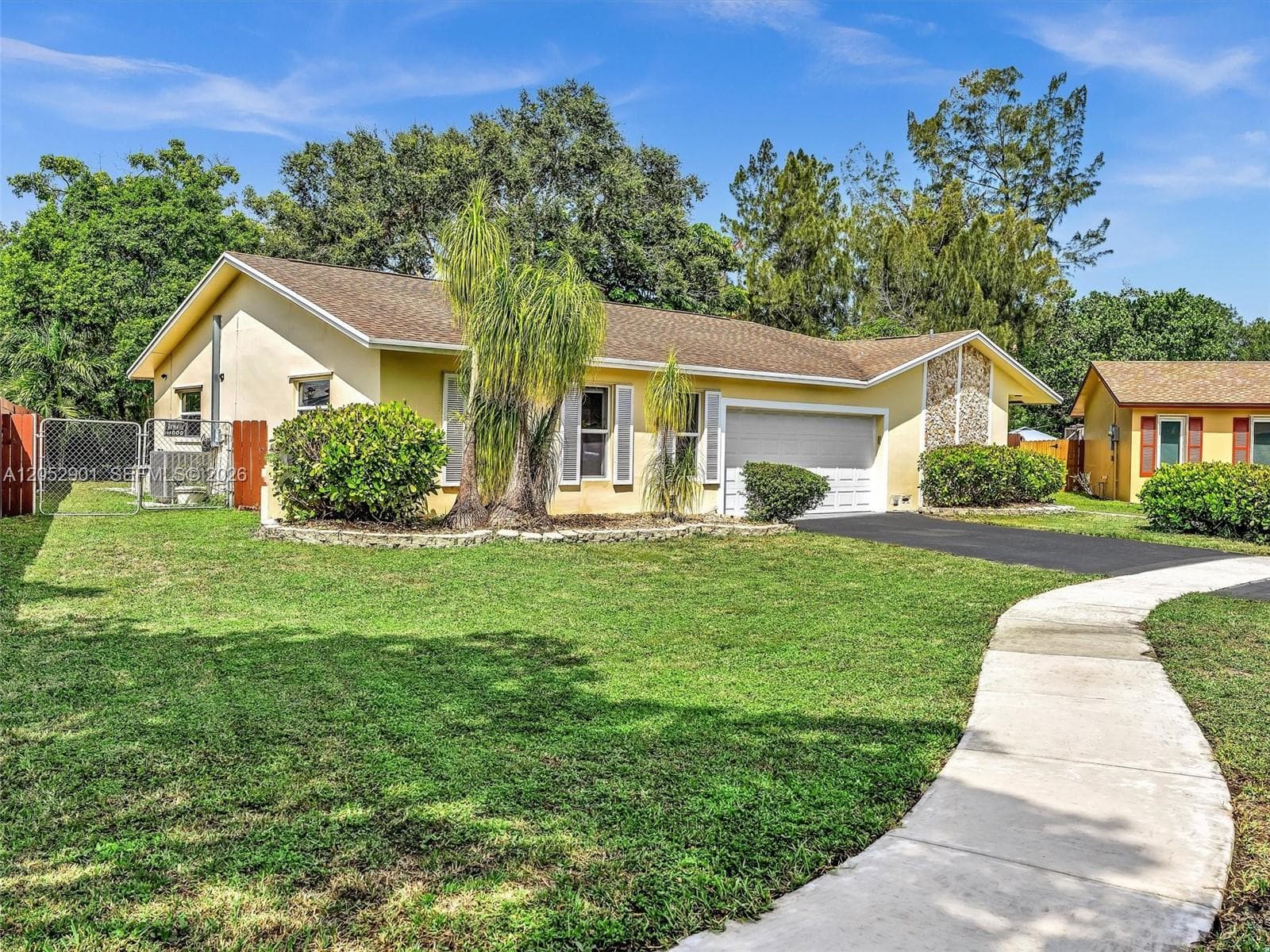 8754 SW 50th Pl, Cooper City FL 33328
