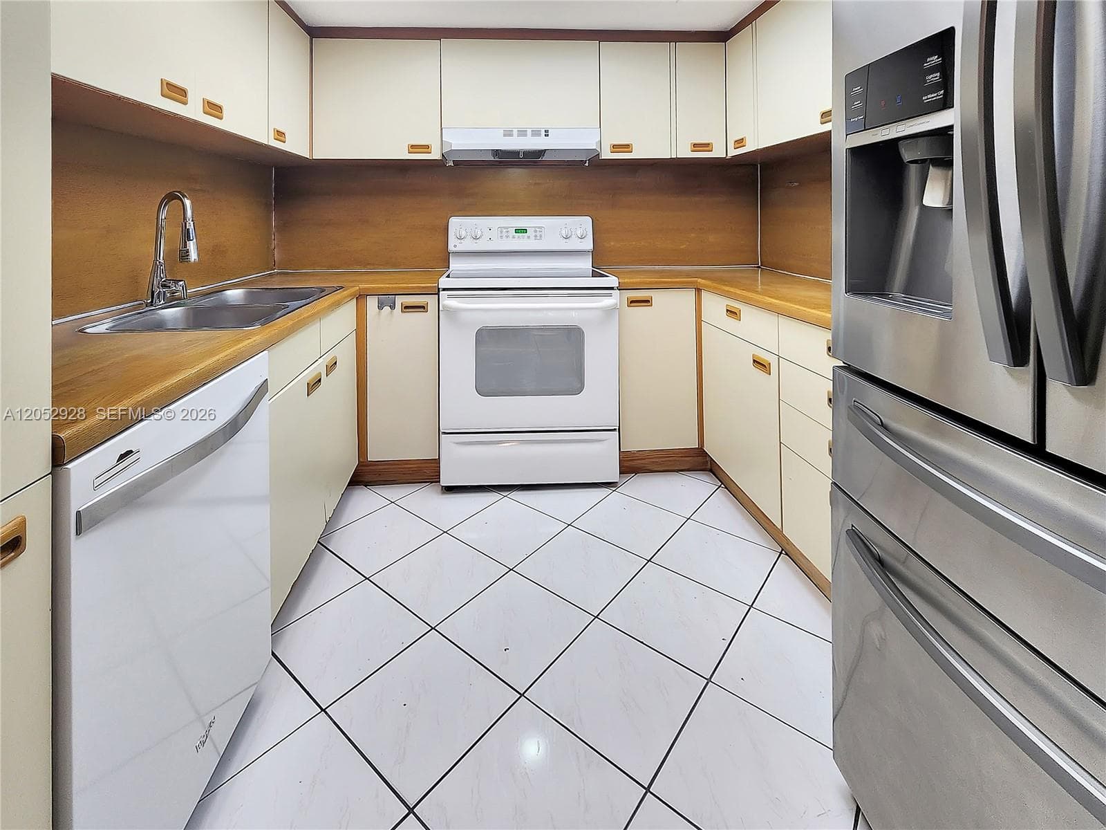 9070 SW 125th Ave # A203, Miami FL 33186 photo 3